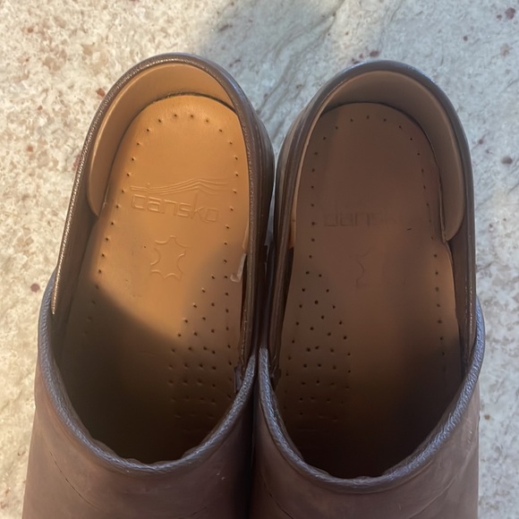Dansko Professional Nubuck Leather Size 7 Clog Anthropologie Free People - Picture 3 of 6